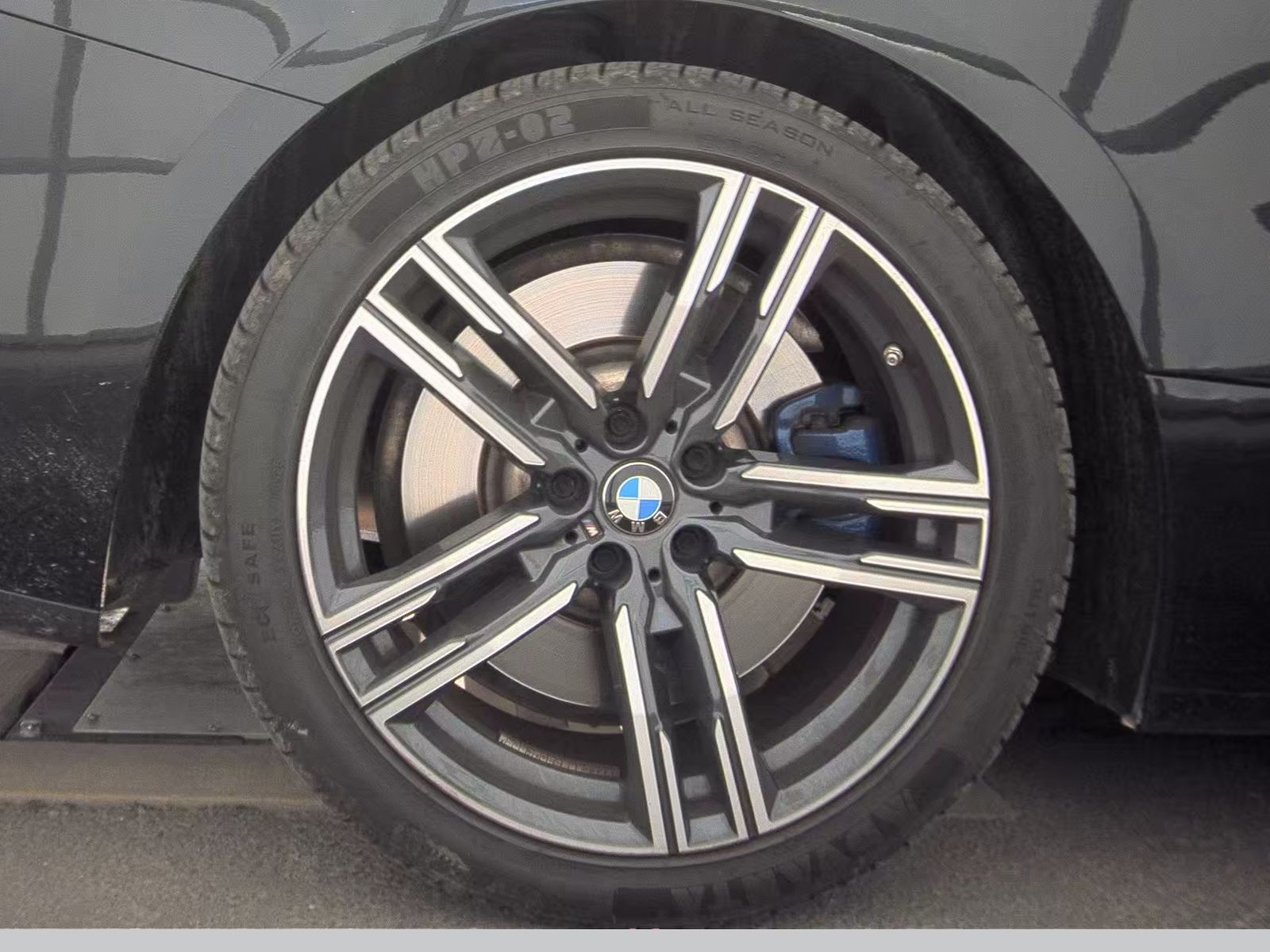 2025 BMW 8 Series 840i xDrive AWD