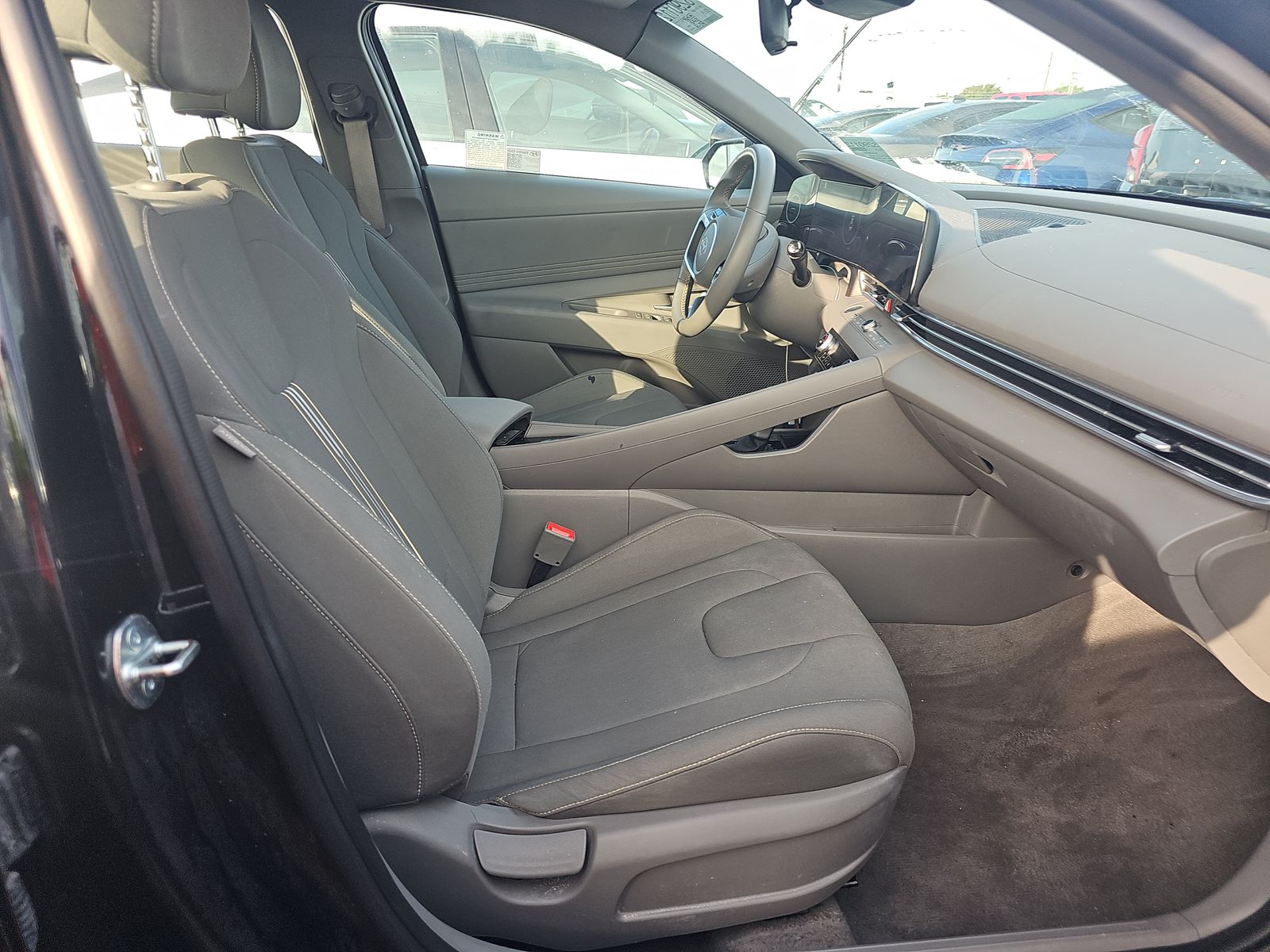 2025 Hyundai Elantra Hybrid SEL Sport FWD