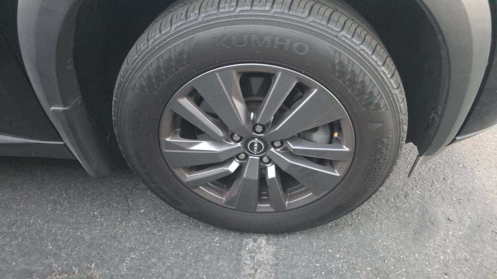 2024 Nissan Pathfinder SV FWD