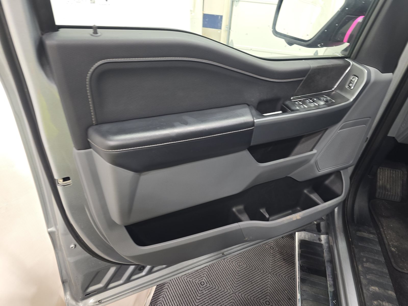 2024 Ford F-150 XLT AWD