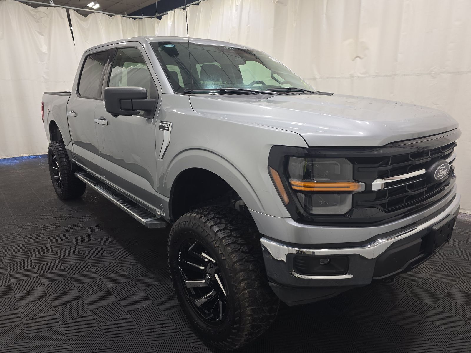 2024 Ford F-150 XLT AWD