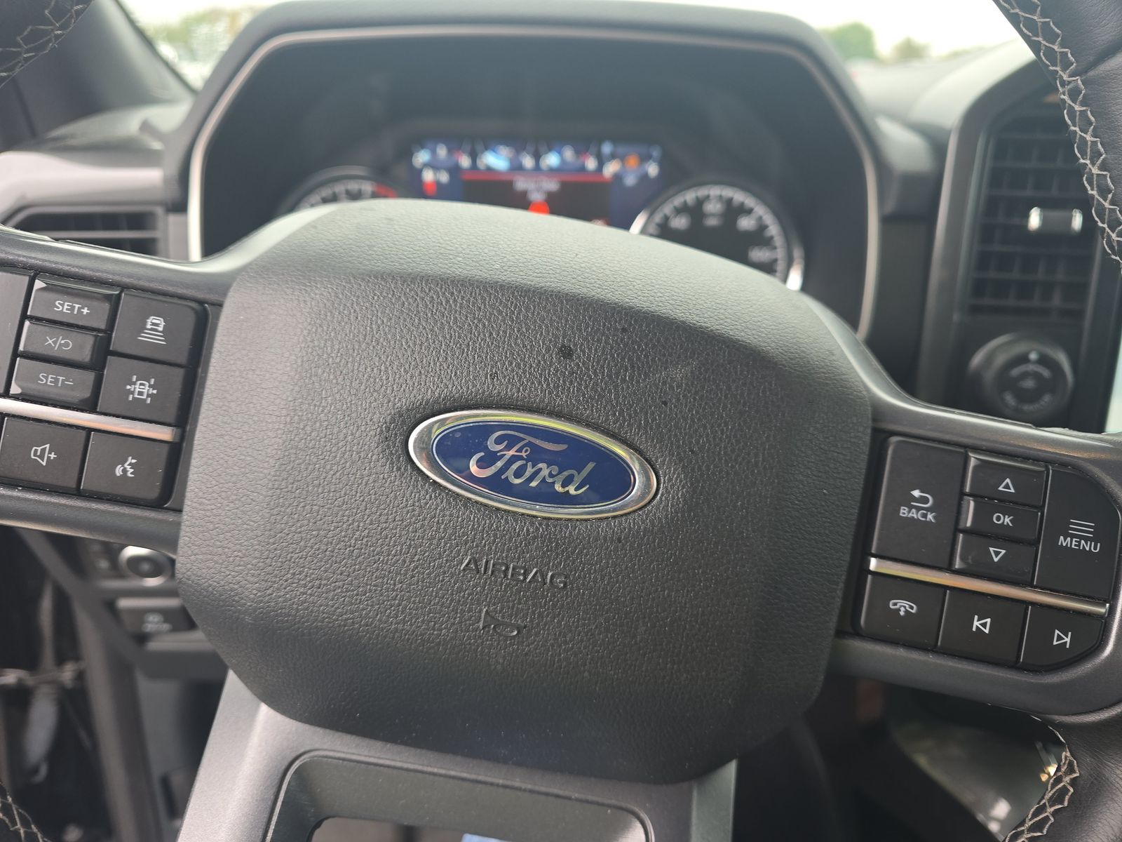 2023 Ford F-150 Hybrid XLT AWD