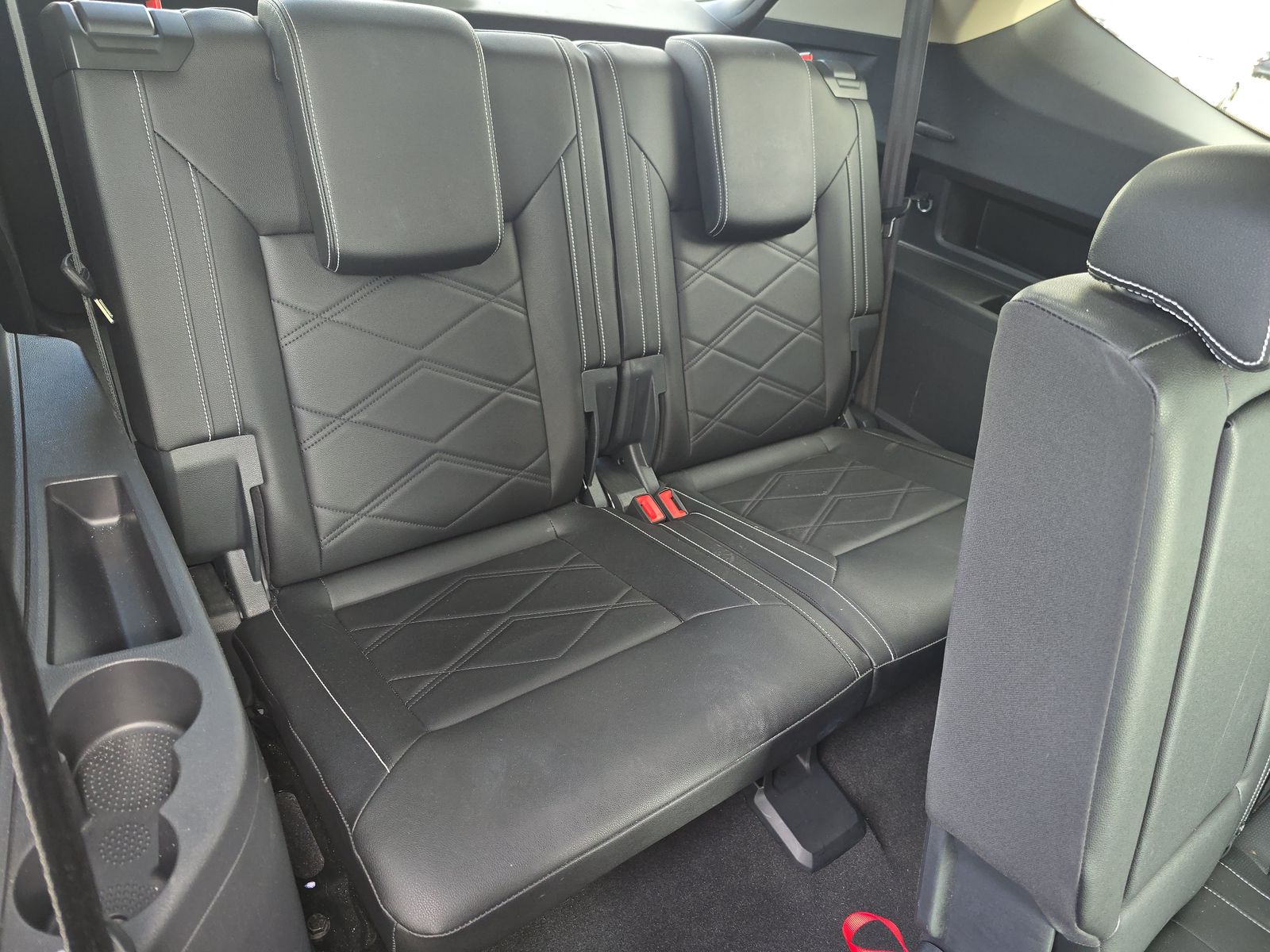 2025 Volkswagen Atlas 2.0T SE FWD