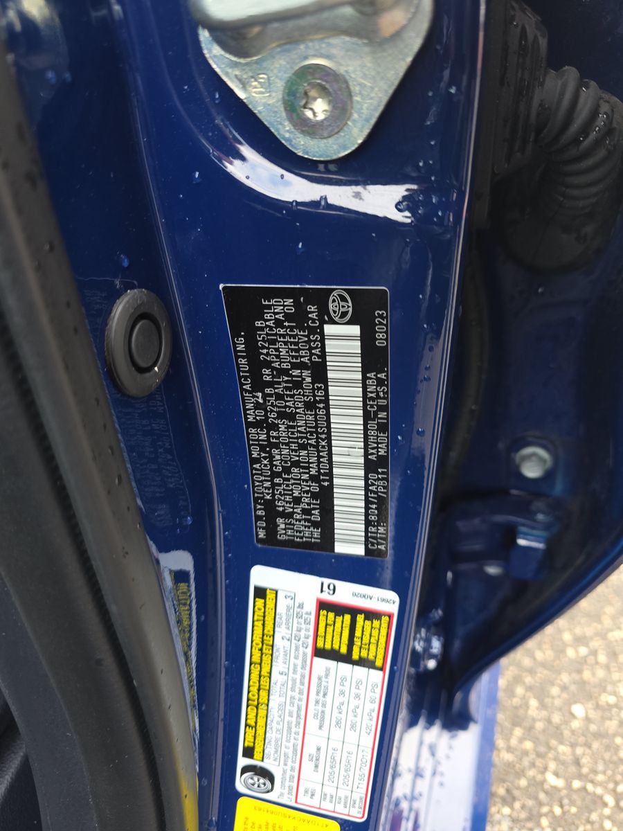 2025 Toyota Camry LE FWD