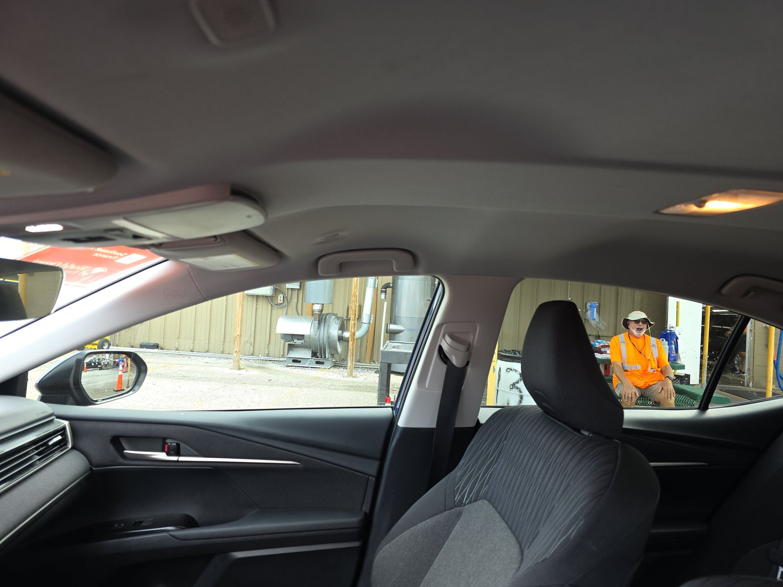 2025 Toyota Camry LE FWD