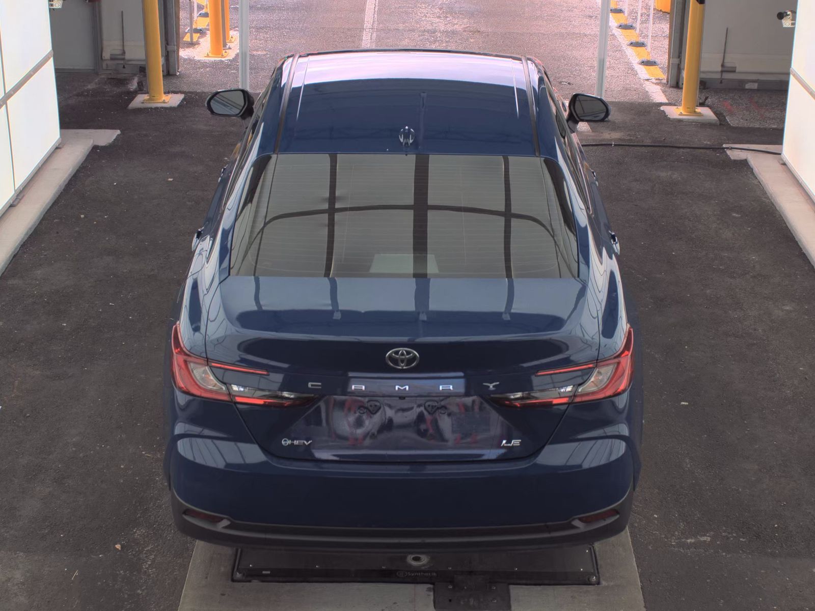 2025 Toyota Camry LE FWD