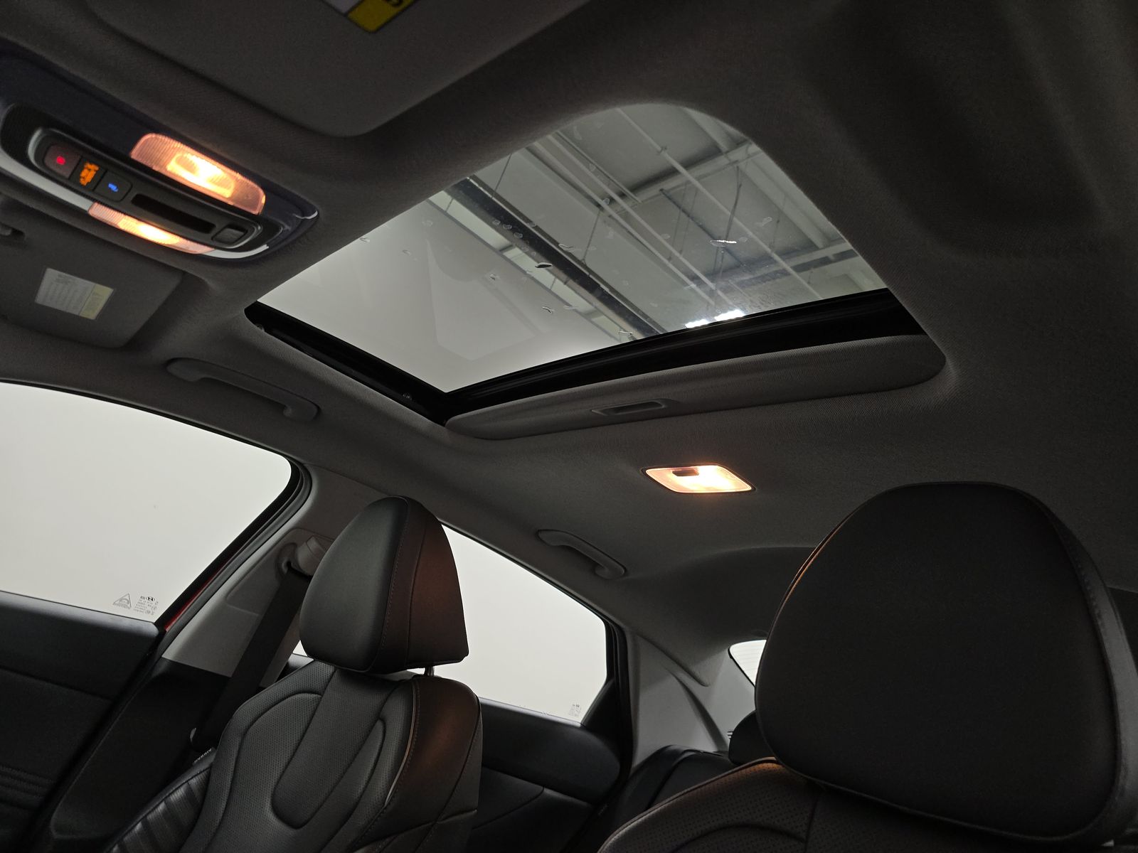 2025 Hyundai Elantra Hybrid Limited FWD