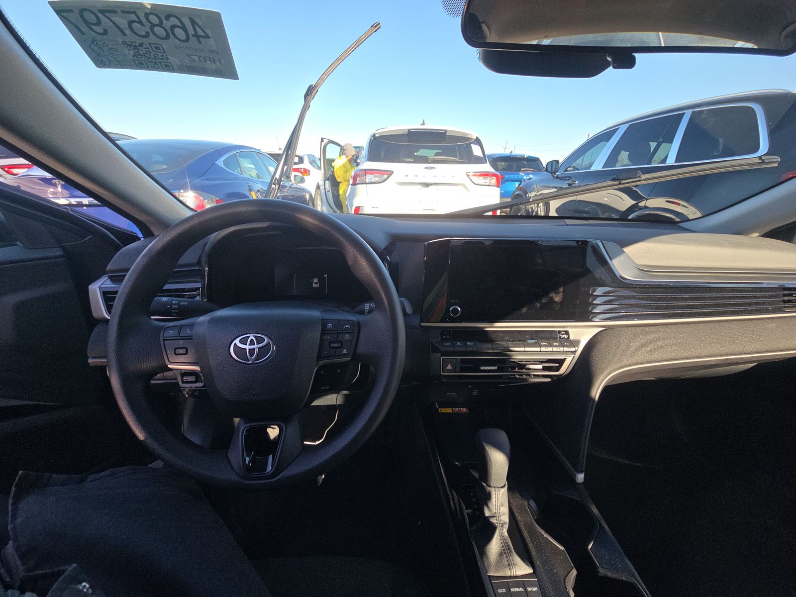 2025 Toyota Camry LE FWD