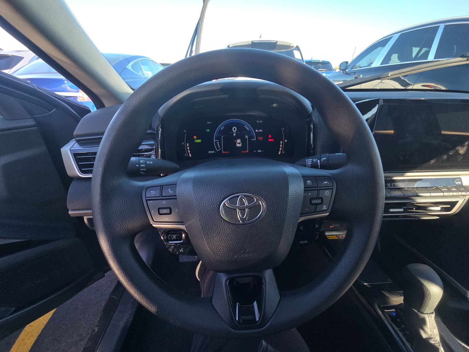 2025 Toyota Camry LE FWD