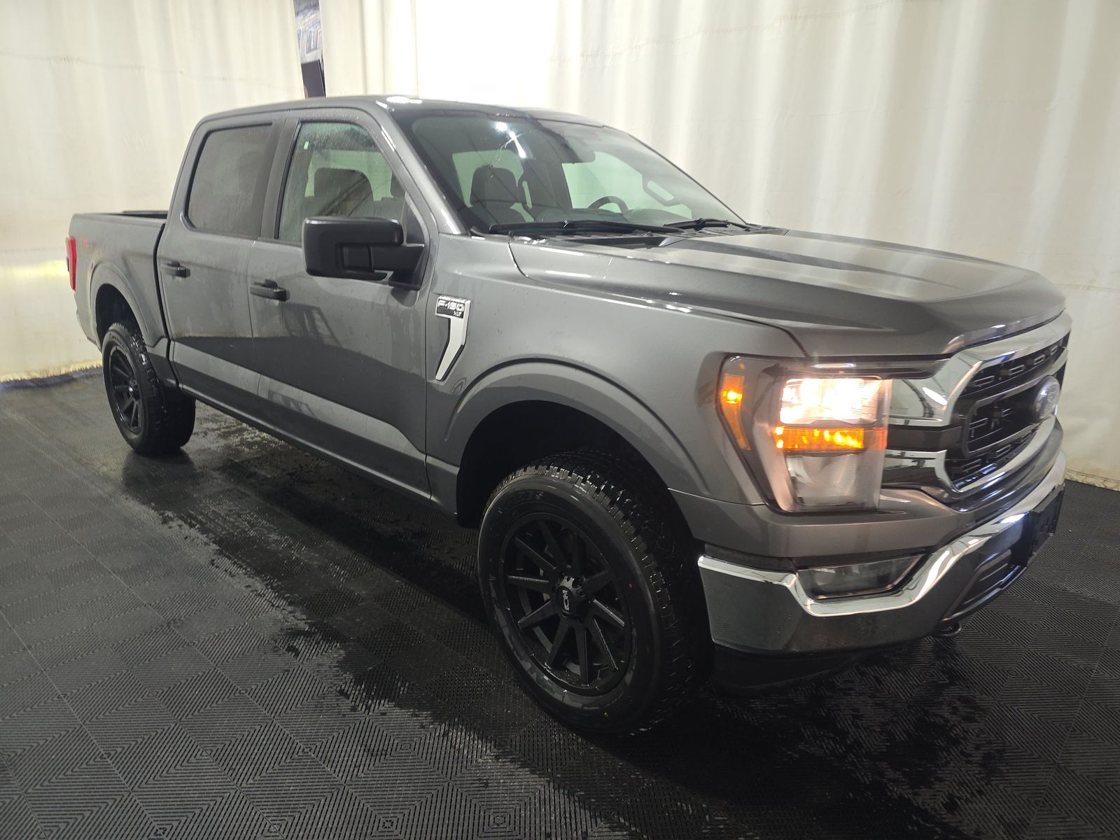 2023 Ford F-150 XLT AWD