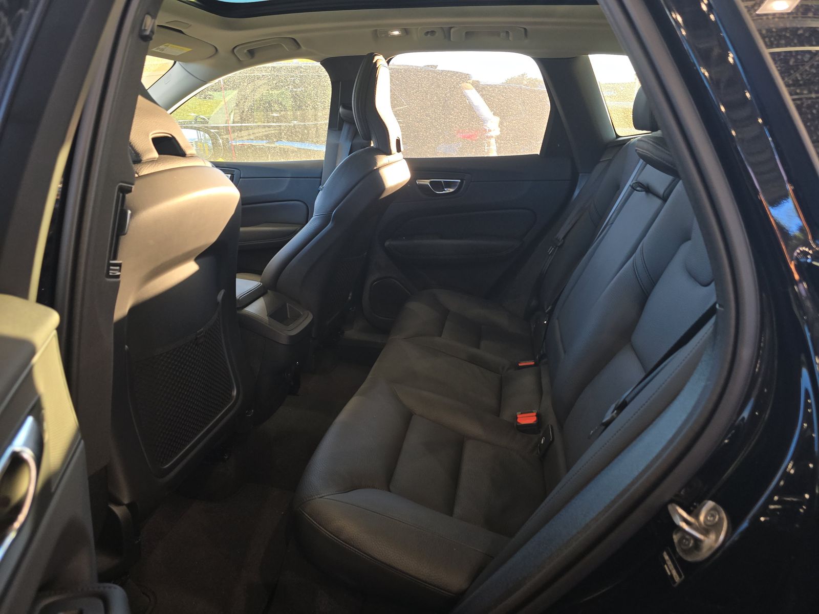 2025 Volvo XC60 B5 Plus AWD