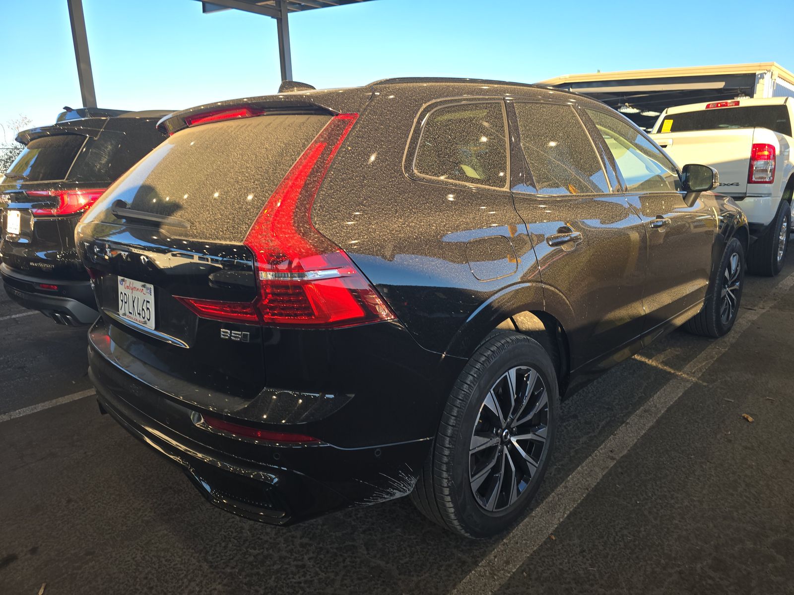 2025 Volvo XC60 B5 Plus AWD