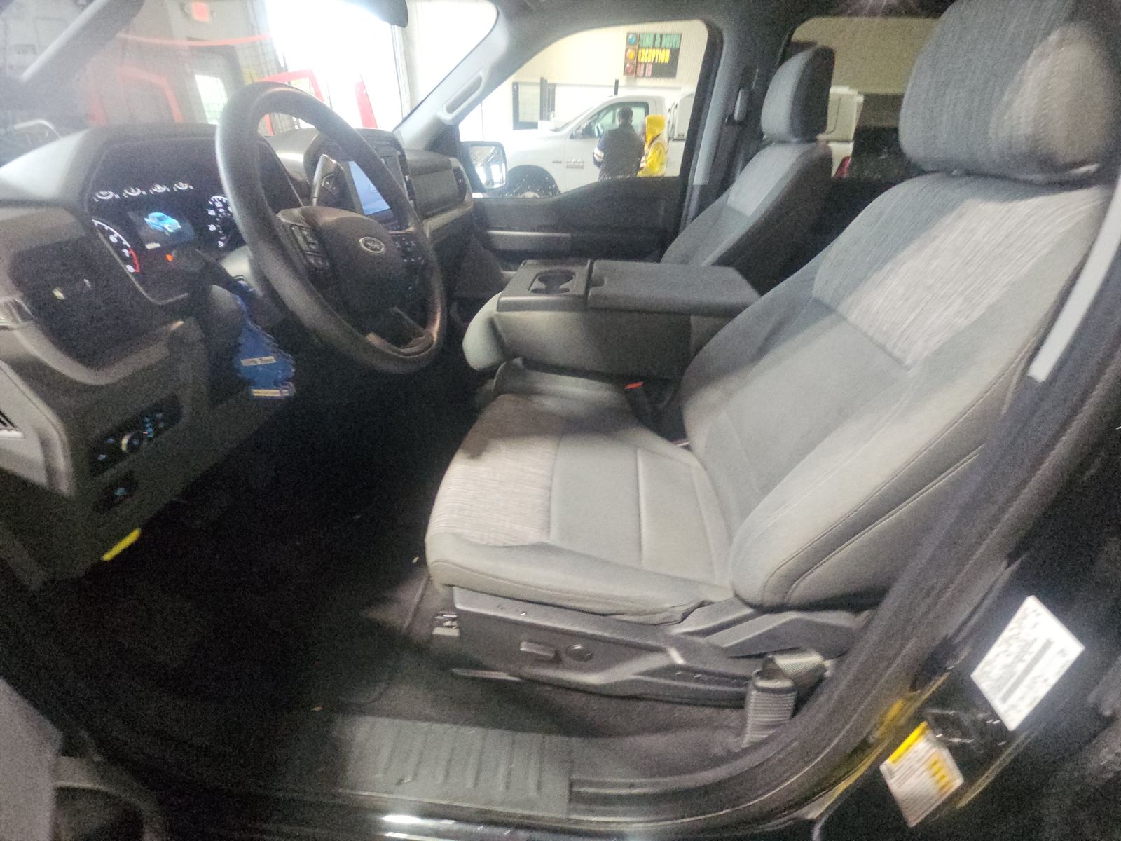 2022 Ford F-150 XLT AWD