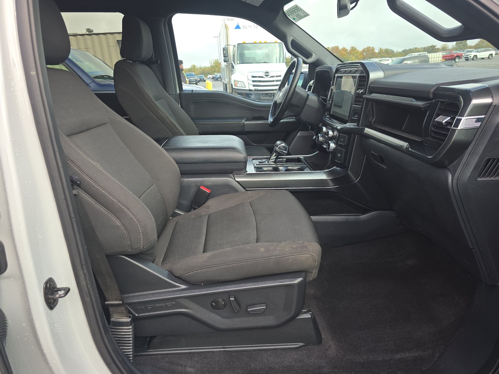 2023 Ford F-150 Hybrid XLT AWD