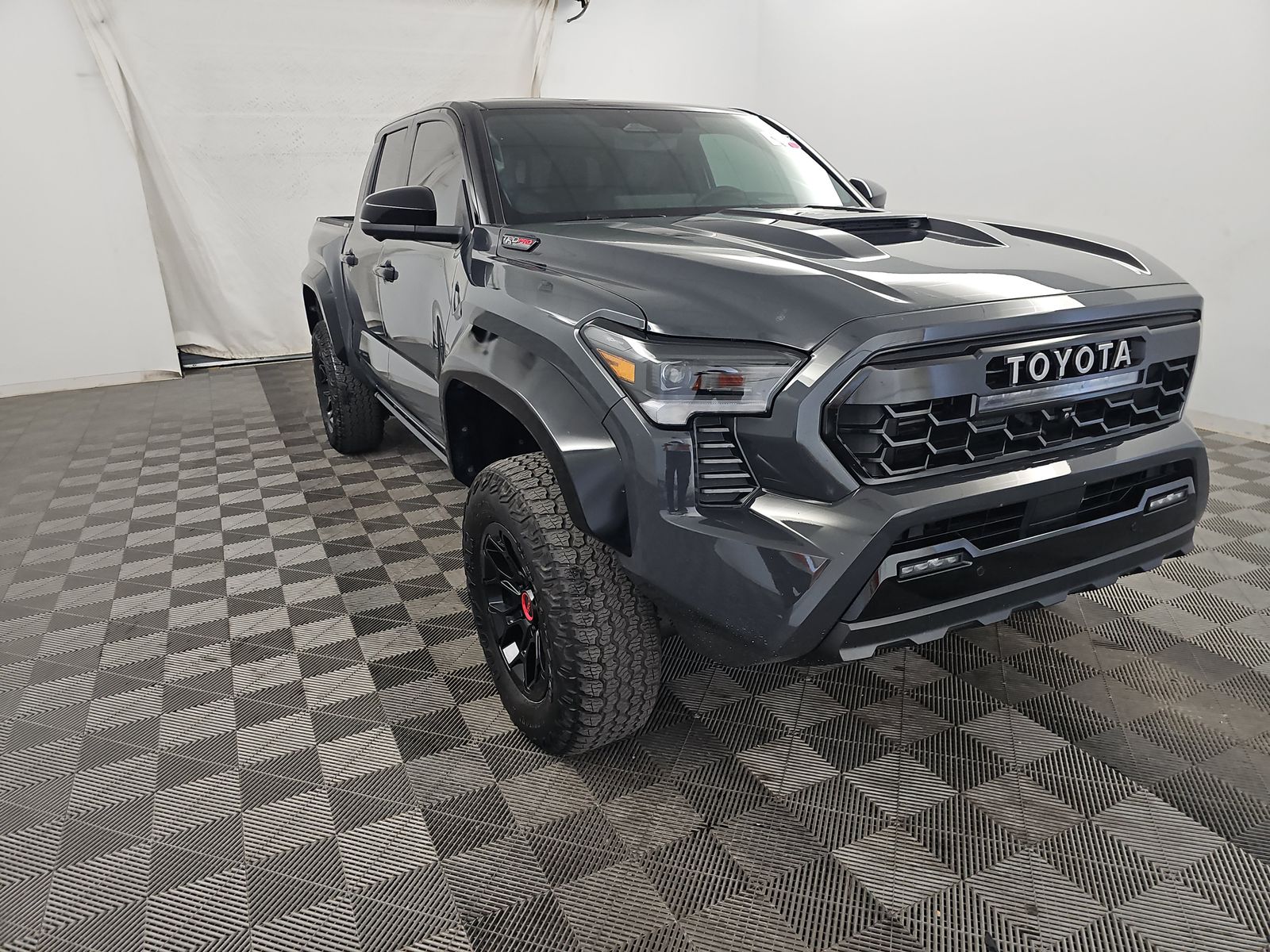 2024 Toyota Tacoma Hybrid TRD Pro AWD