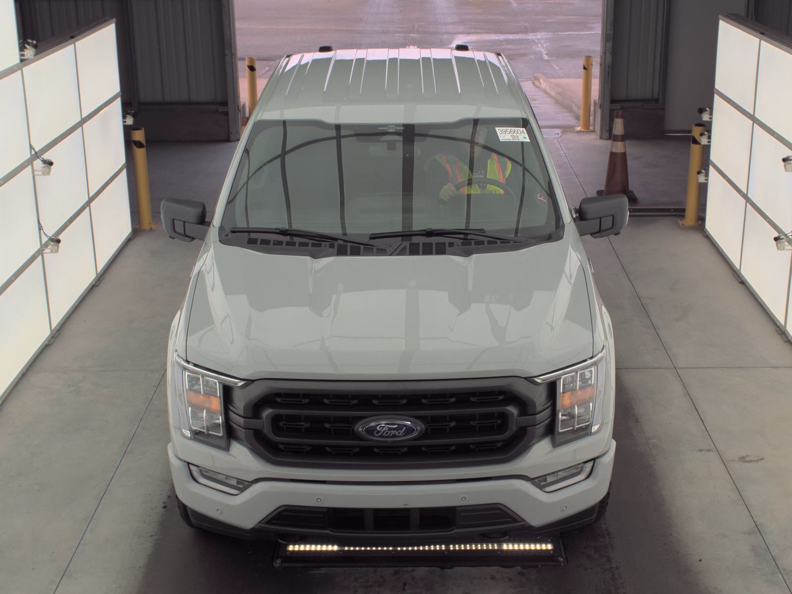 2023 Ford F-150 Hybrid XLT AWD