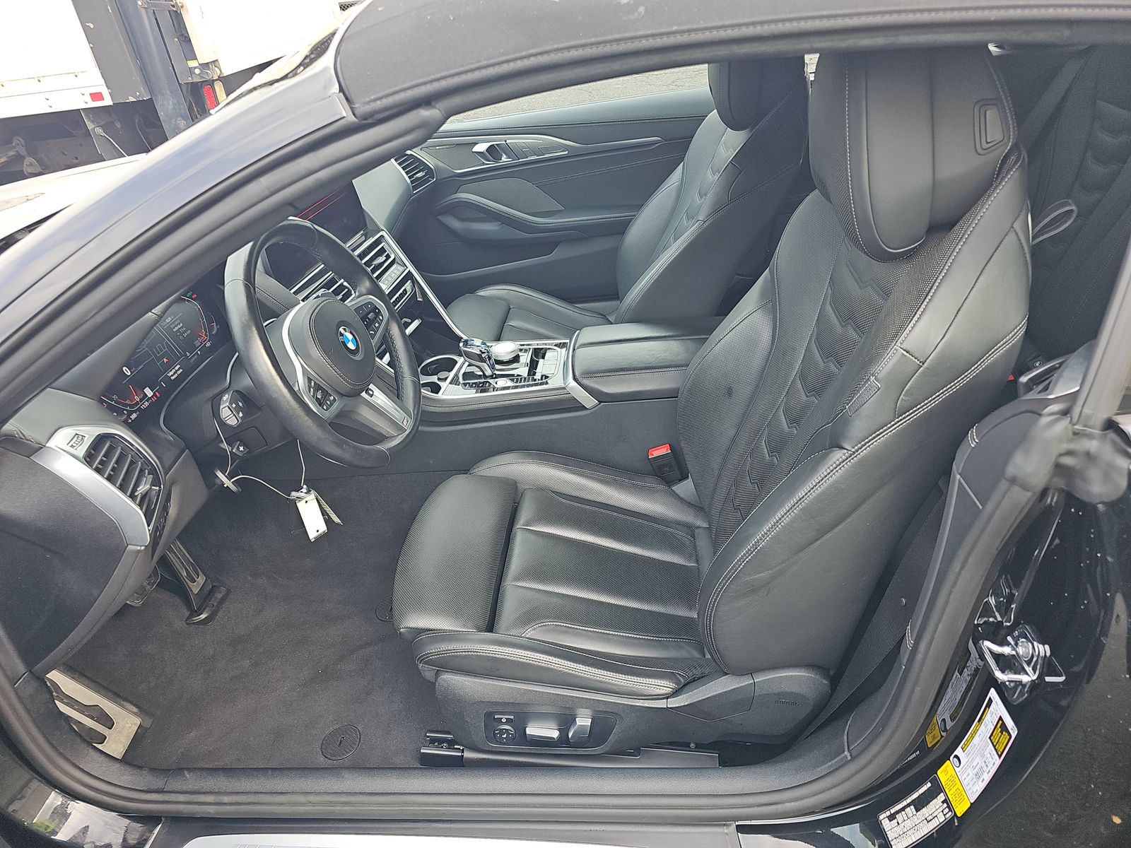 2024 BMW 8 Series 840i RWD