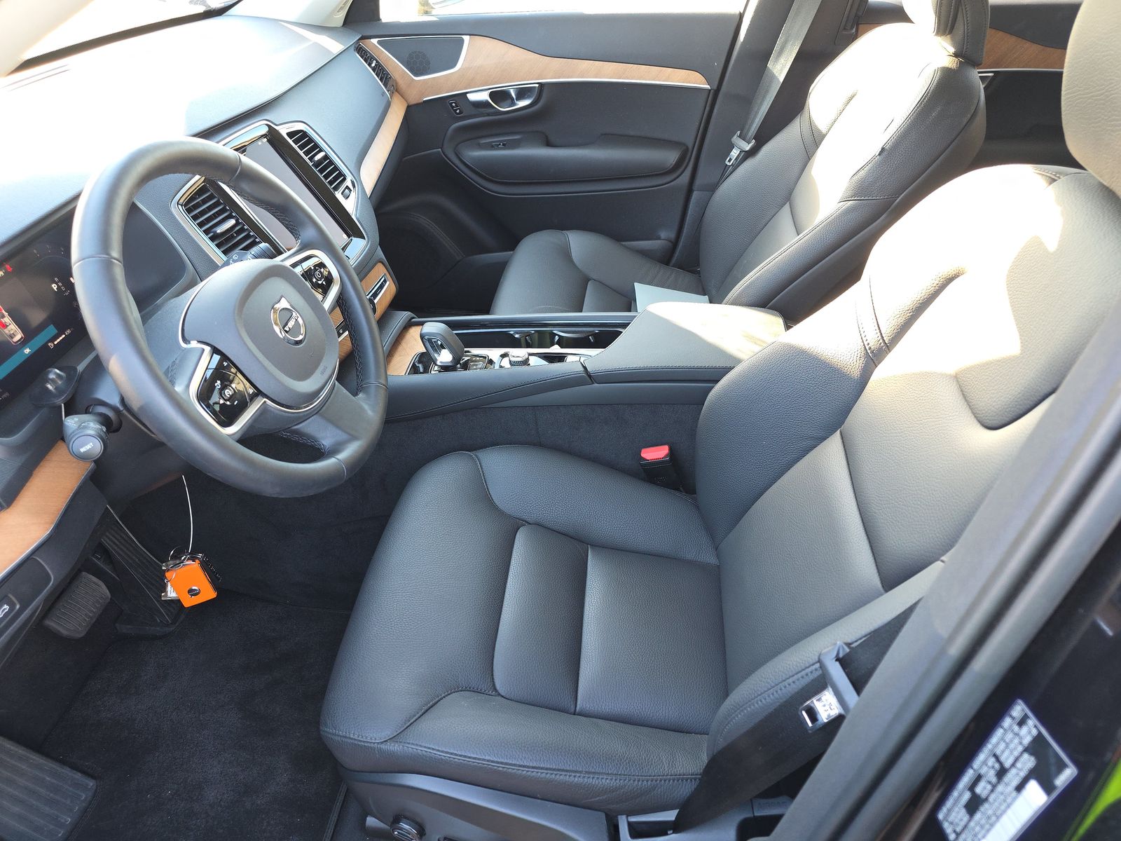 2025 Volvo XC90 B6 Ultra AWD