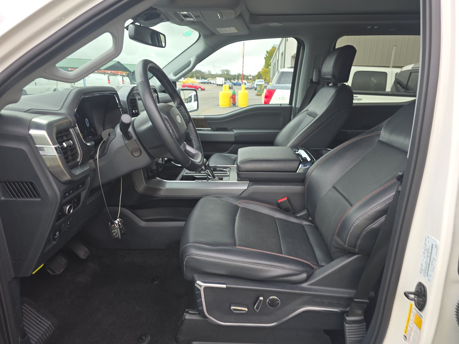 2023 Ford F-150 Lariat AWD