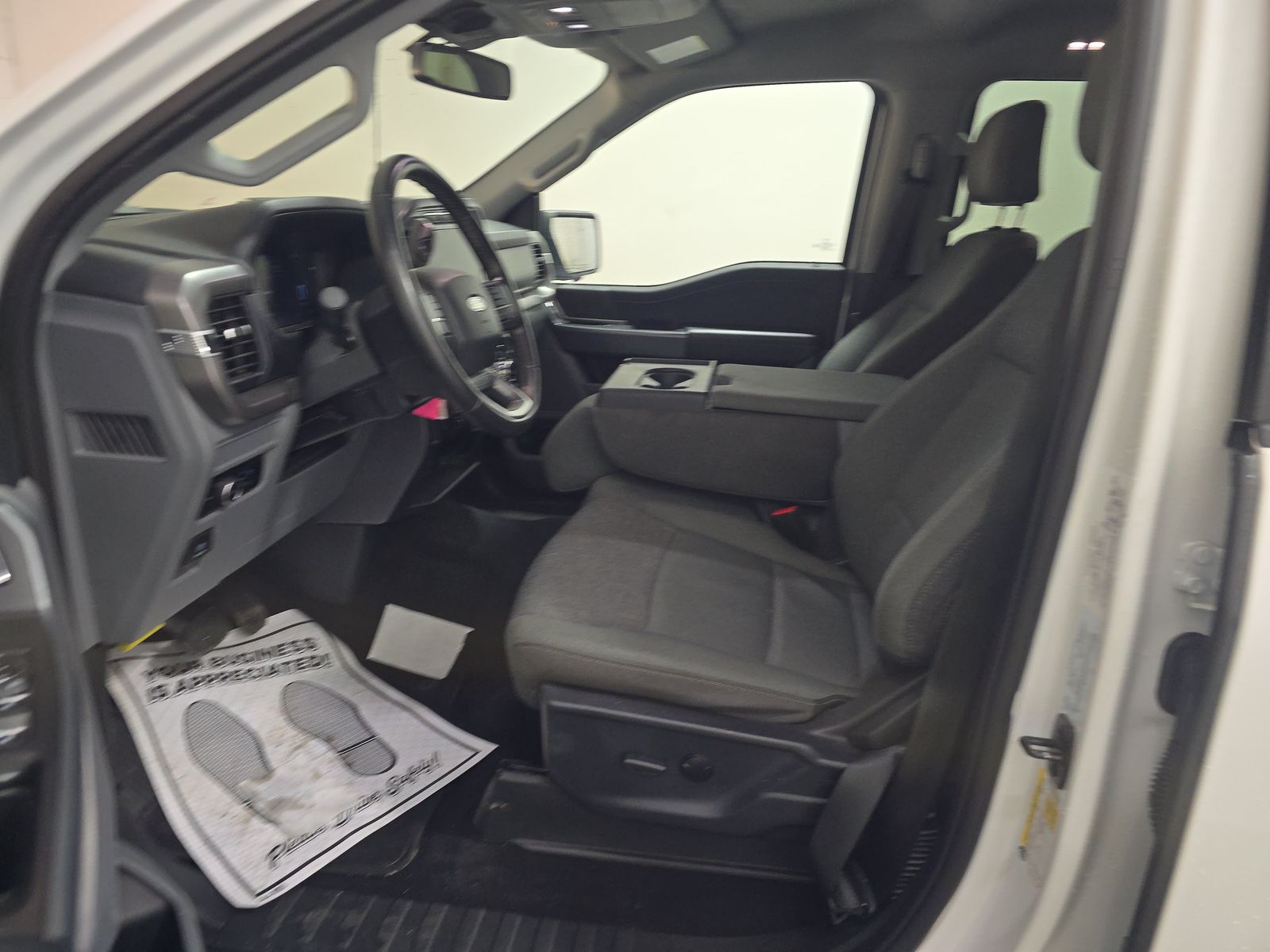 2024 Ford F-150 XLT AWD