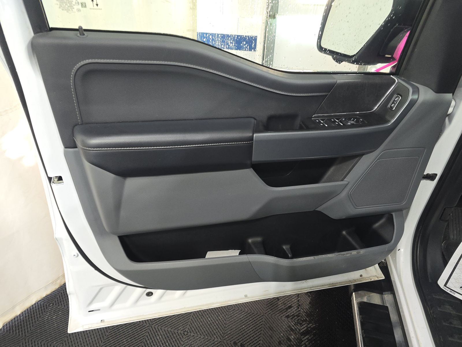 2024 Ford F-150 XLT AWD