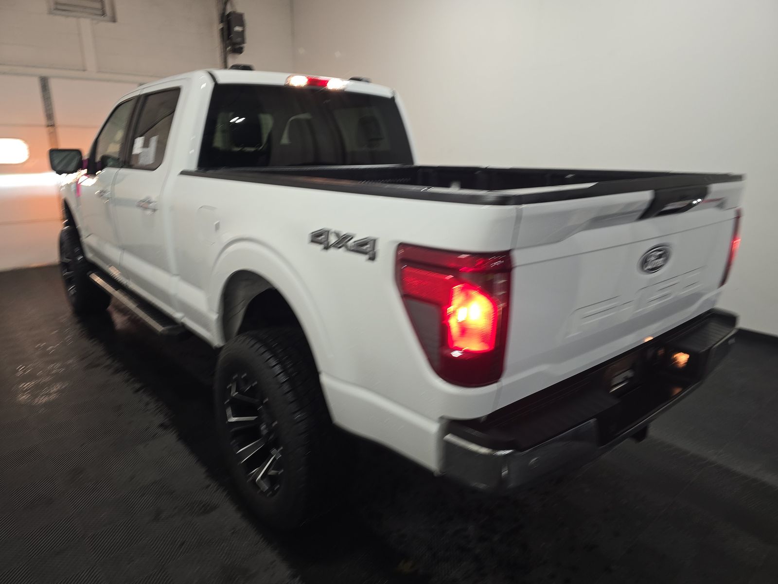 2024 Ford F-150 XLT AWD