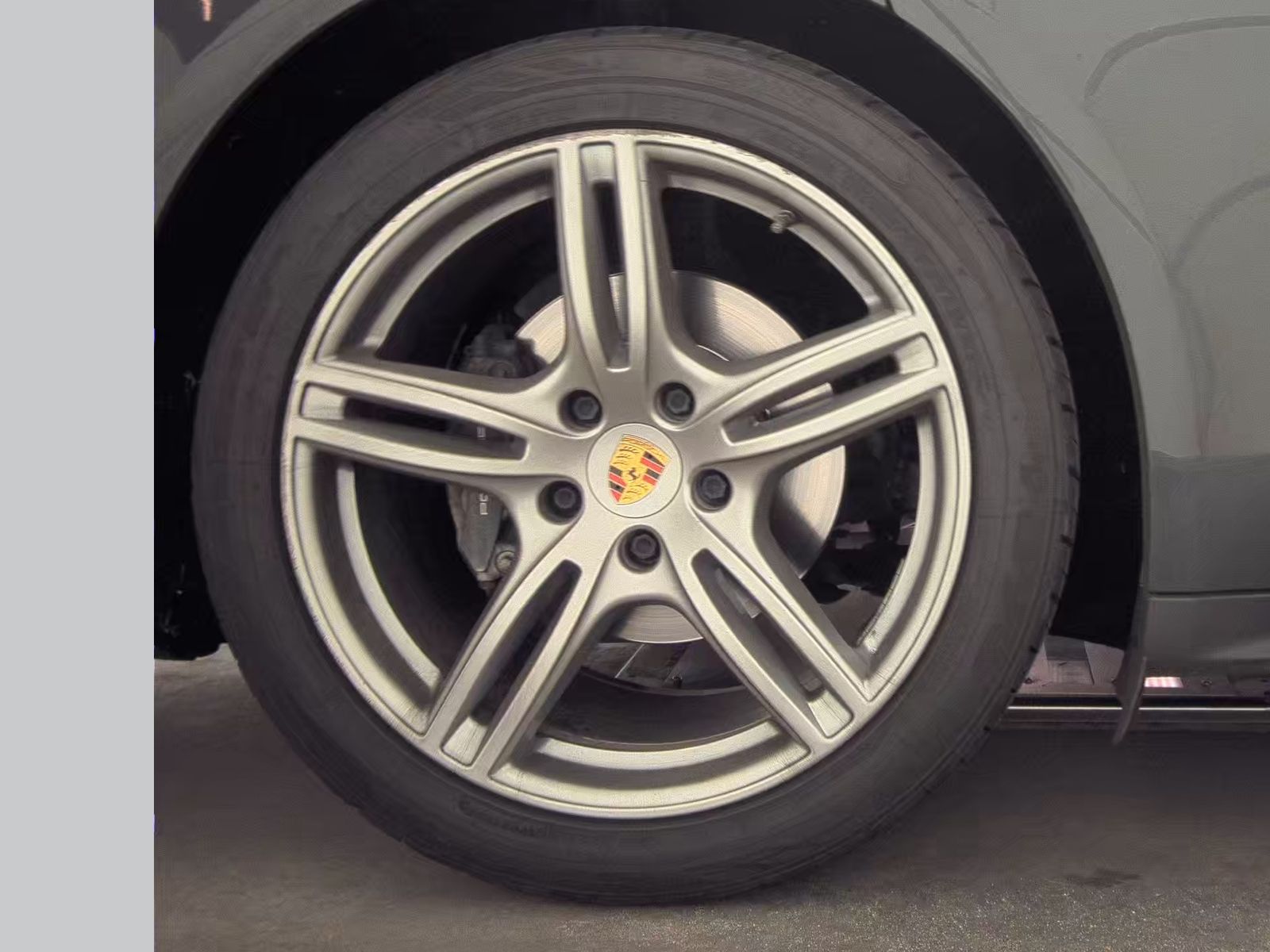 2017 Porsche Panamera Base RWD