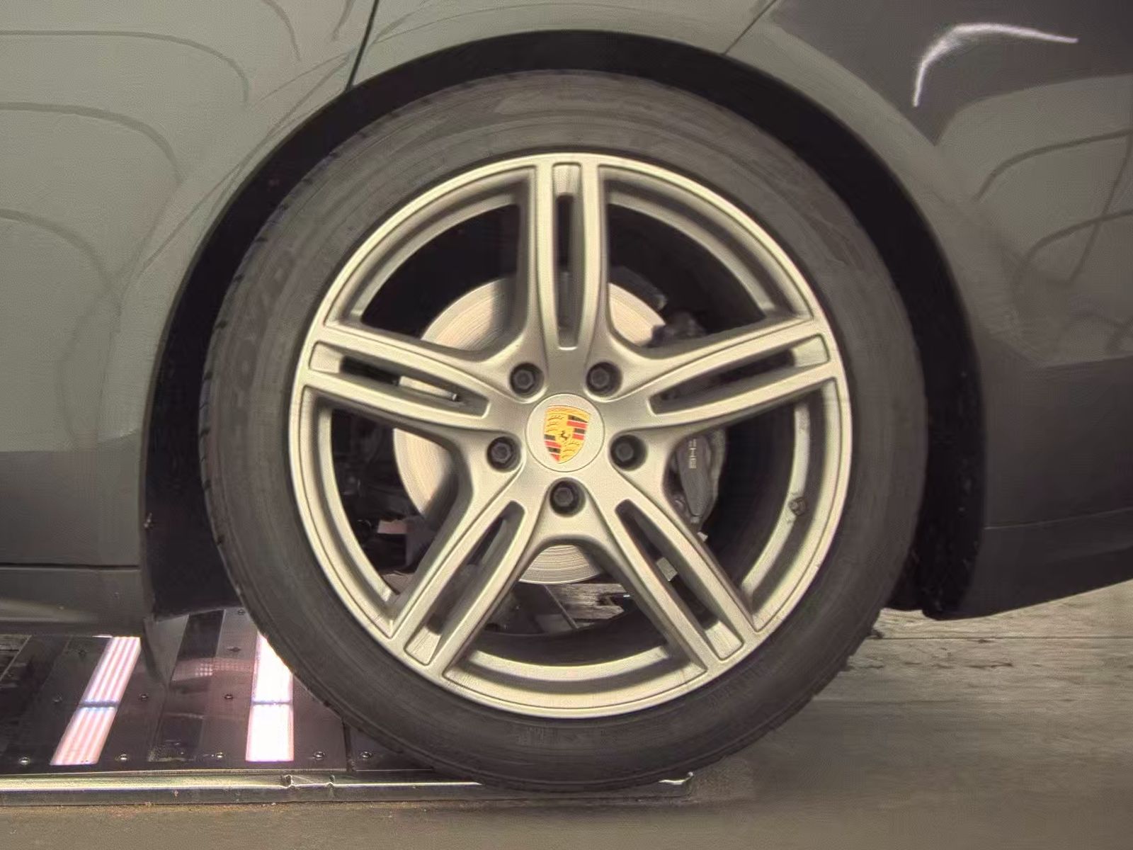 2017 Porsche Panamera Base RWD