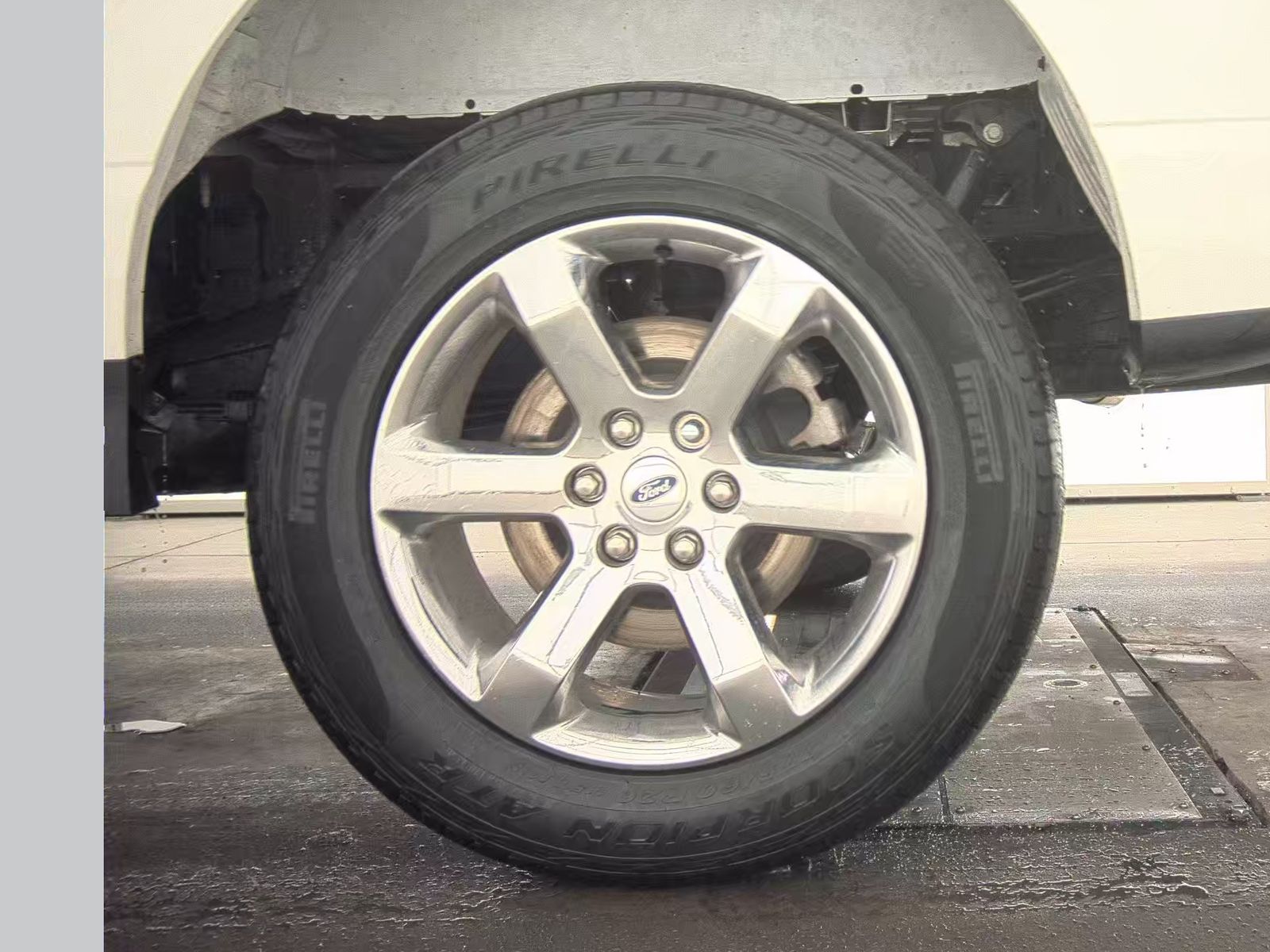 2023 Ford F-150 Lariat AWD