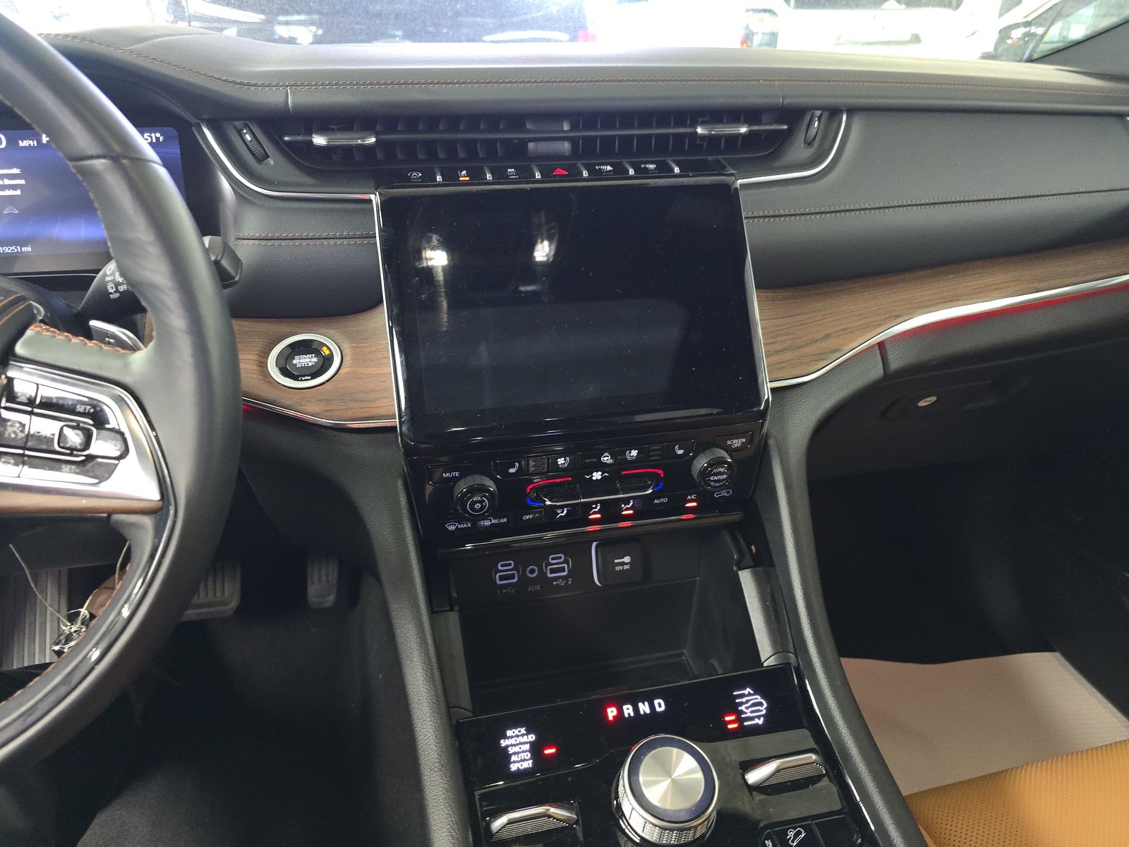 2024 Jeep Grand Cherokee Summit AWD