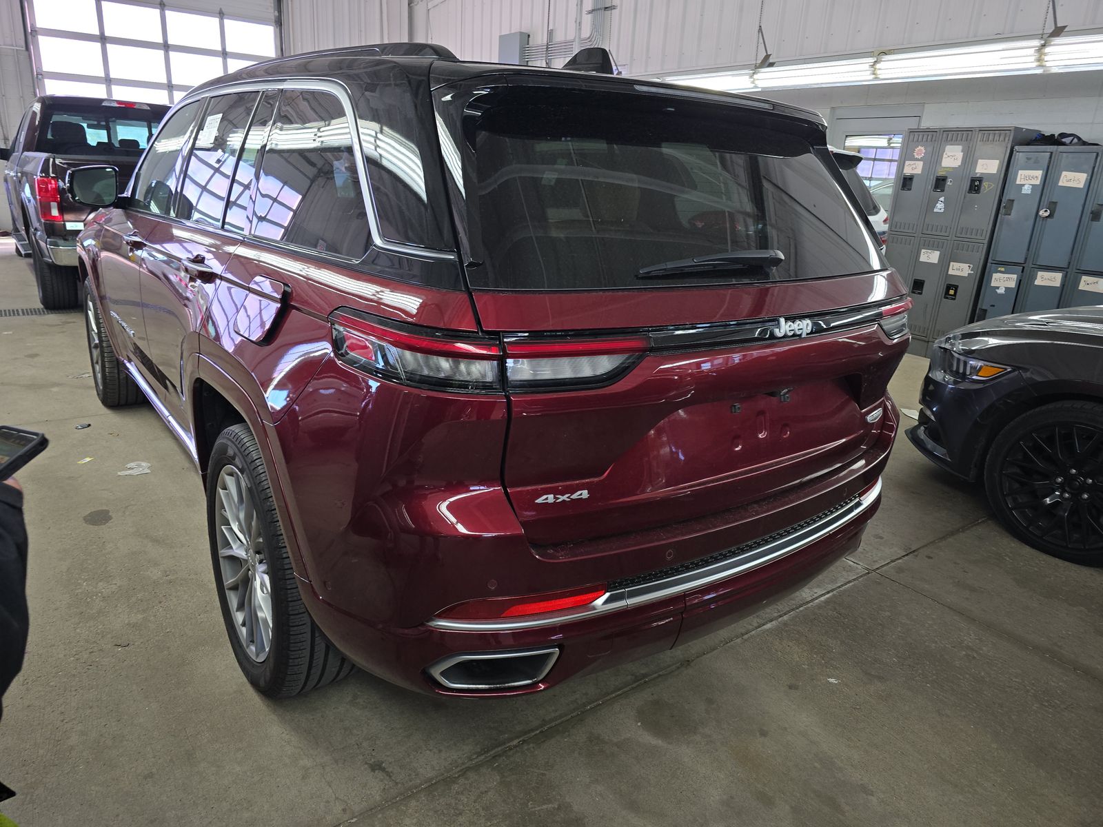 2024 Jeep Grand Cherokee Summit AWD