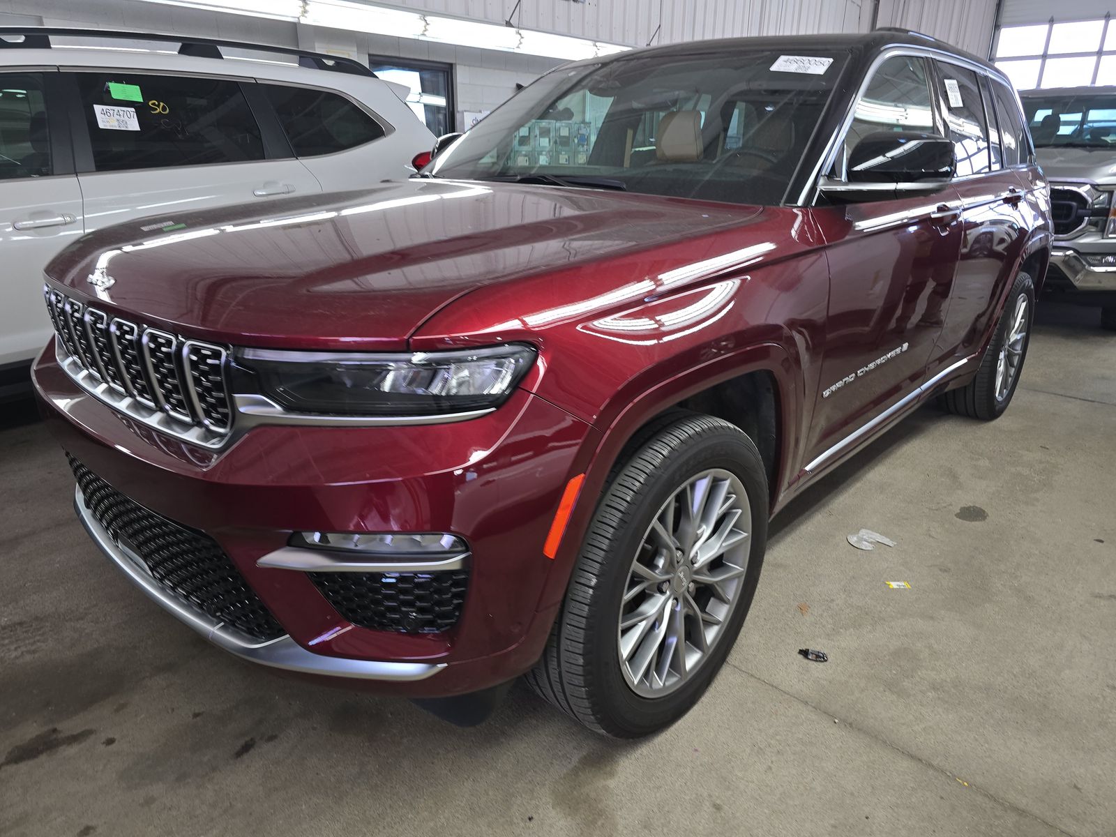 2024 Jeep Grand Cherokee Summit AWD