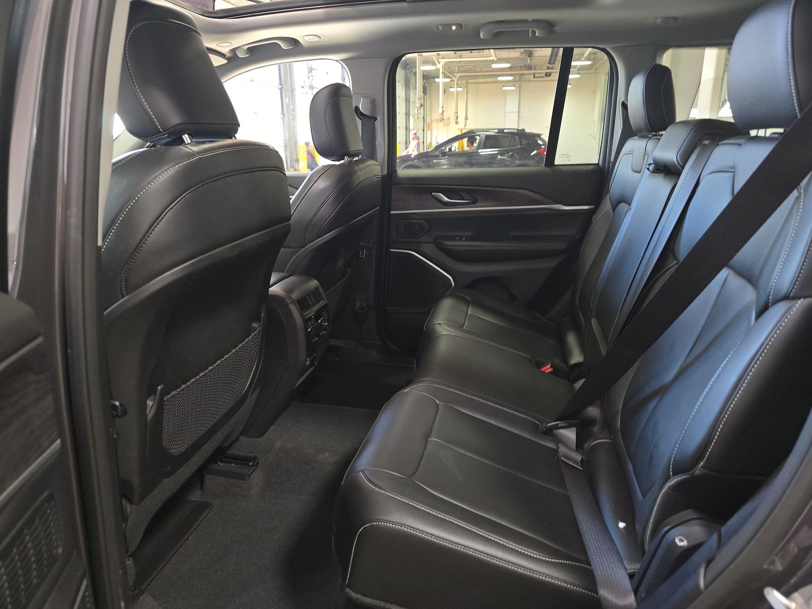 2022 Jeep Grand Cherokee Limited AWD