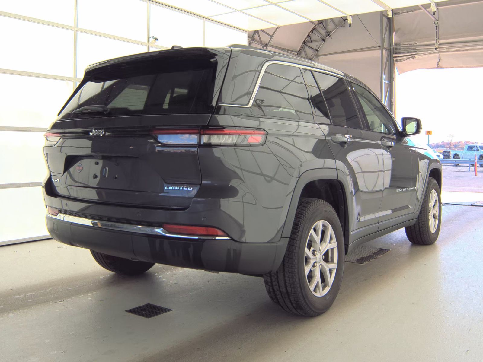 2022 Jeep Grand Cherokee Limited AWD