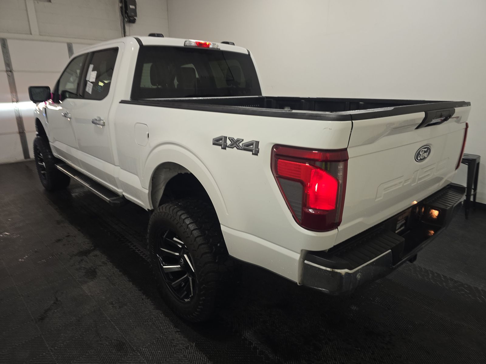 2024 Ford F-150 XLT AWD