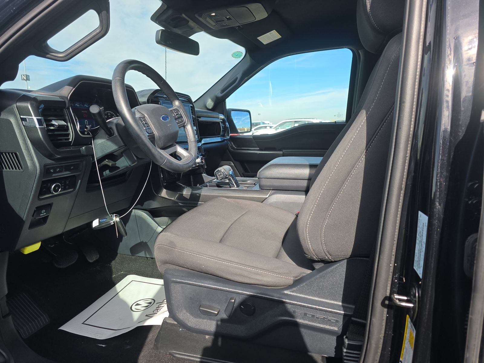 2023 Ford F-150 XLT AWD