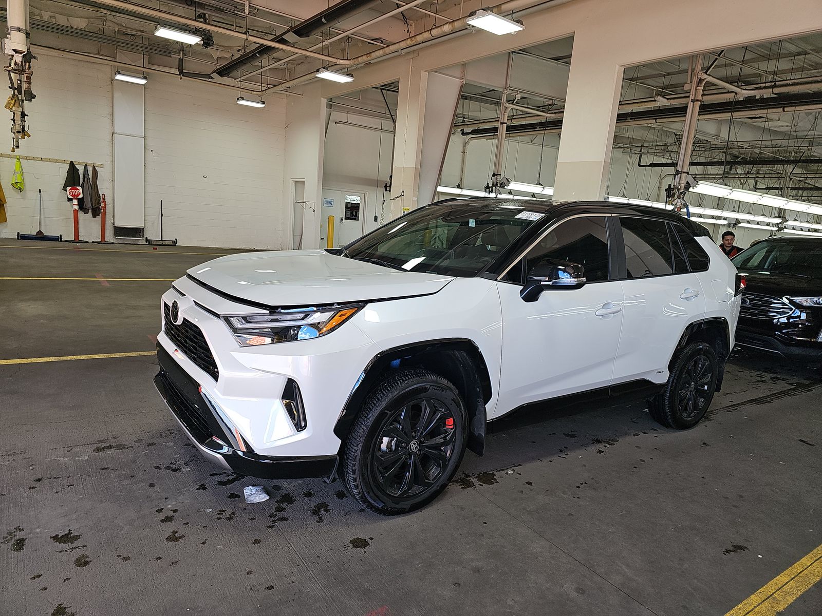 2025 Toyota RAV4 Hybrid XSE AWD