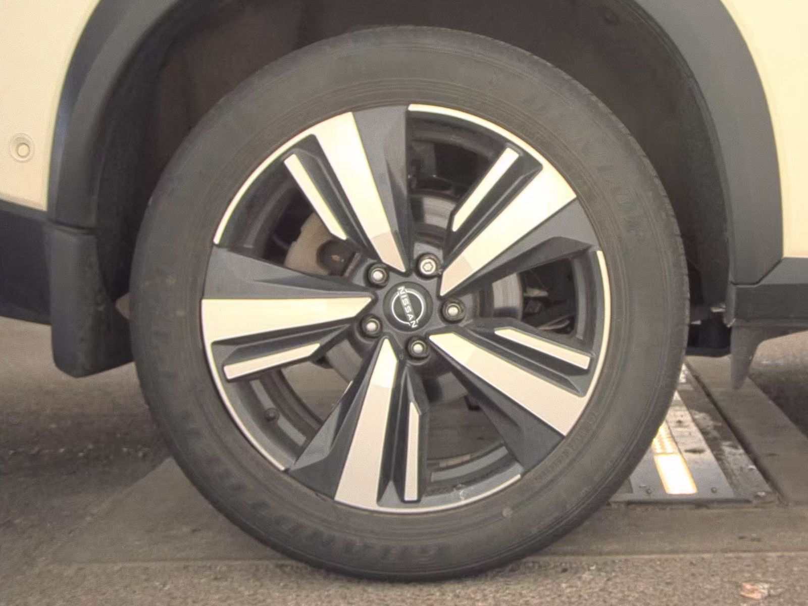 2023 Nissan Rogue SL AWD