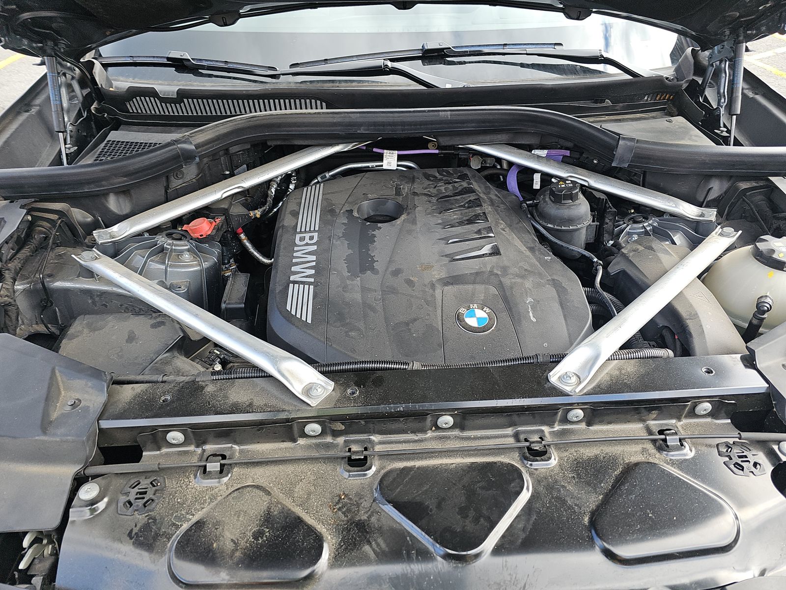 2025 BMW X5 xDrive40i AWD