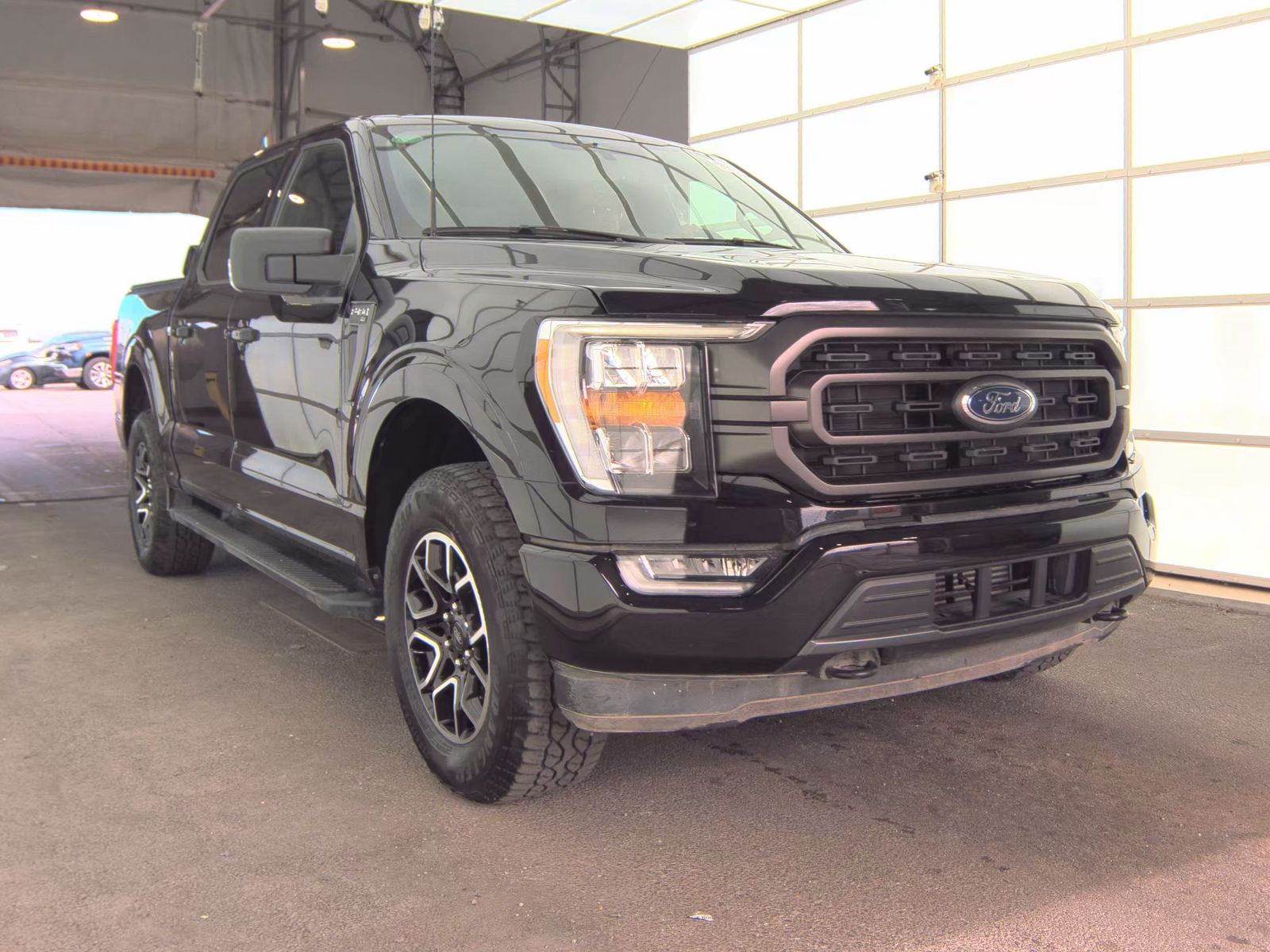 2023 Ford F-150 XLT AWD