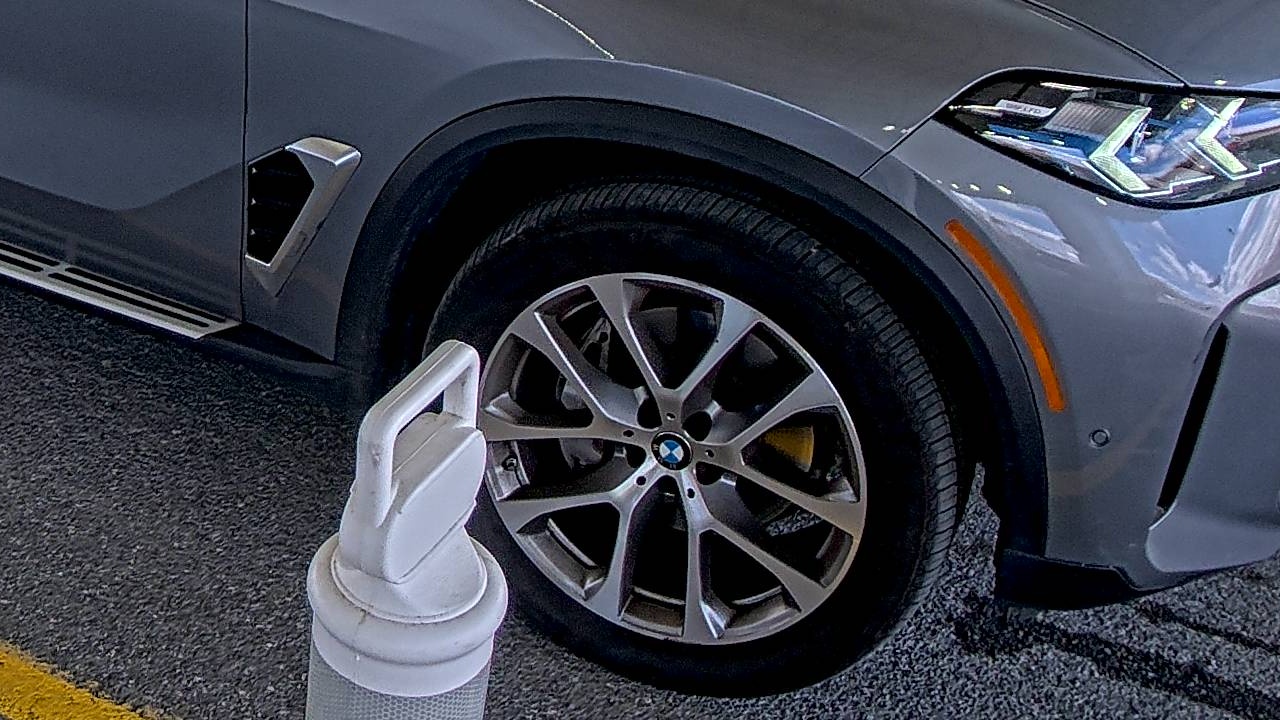 2025 BMW X5 xDrive40i AWD