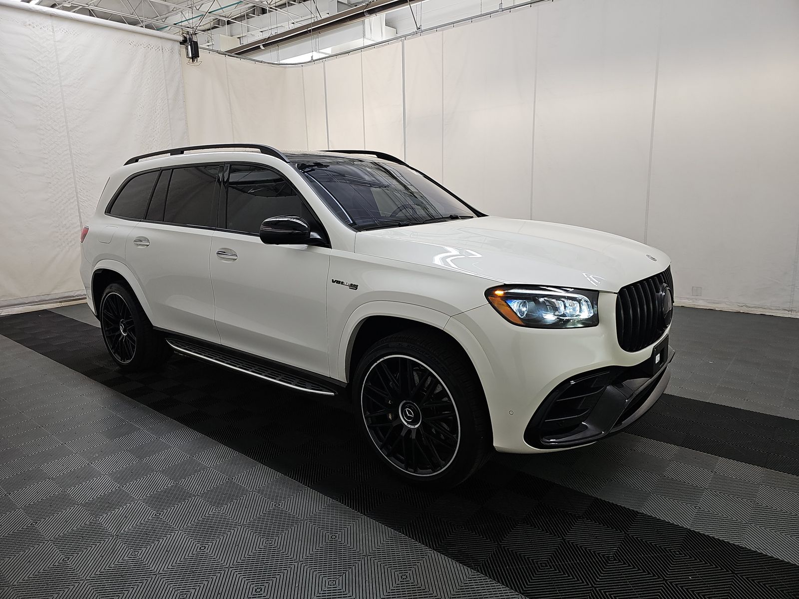 2023 Mercedes-Benz GLS AMG GLS 63 AWD