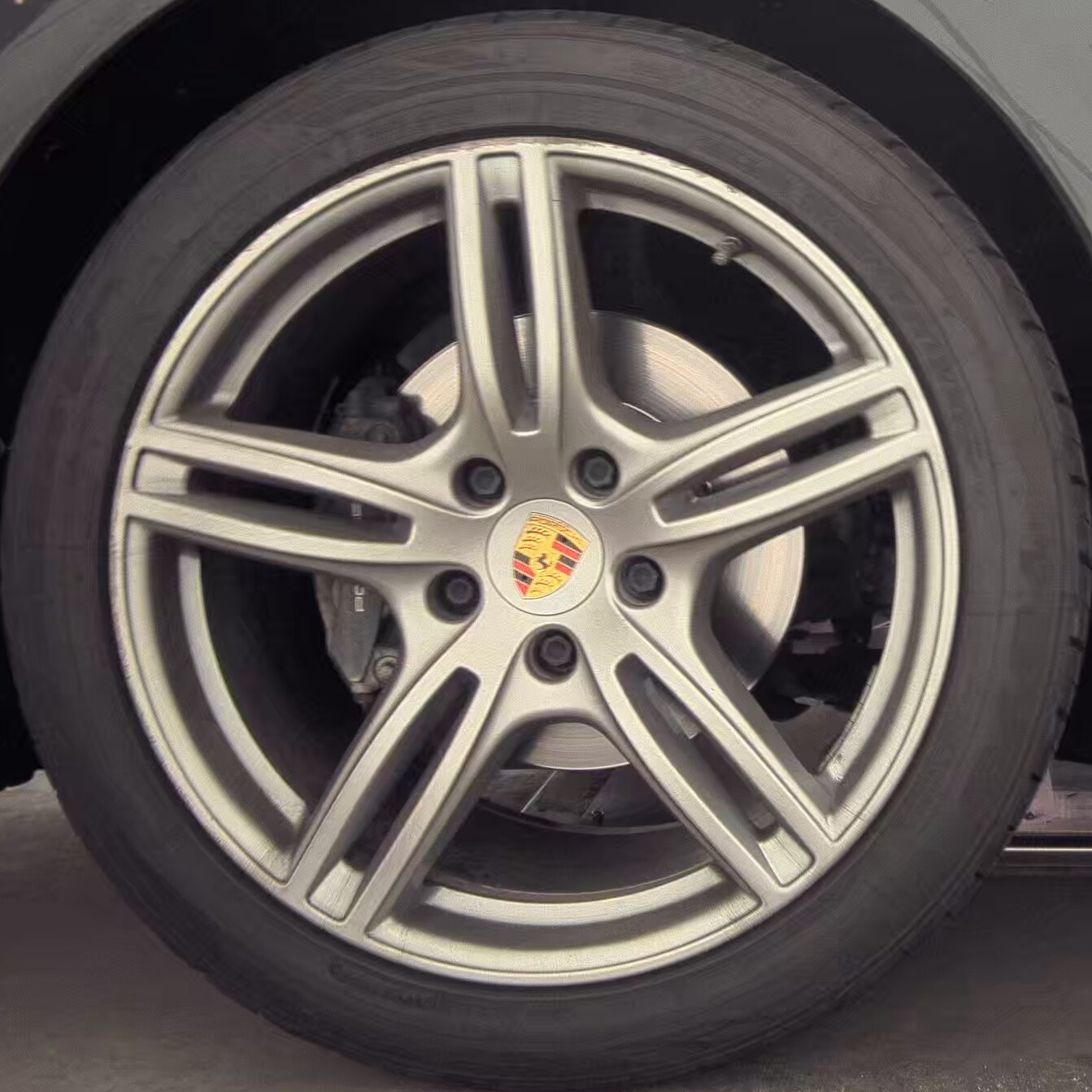 2017 Porsche Panamera Base RWD