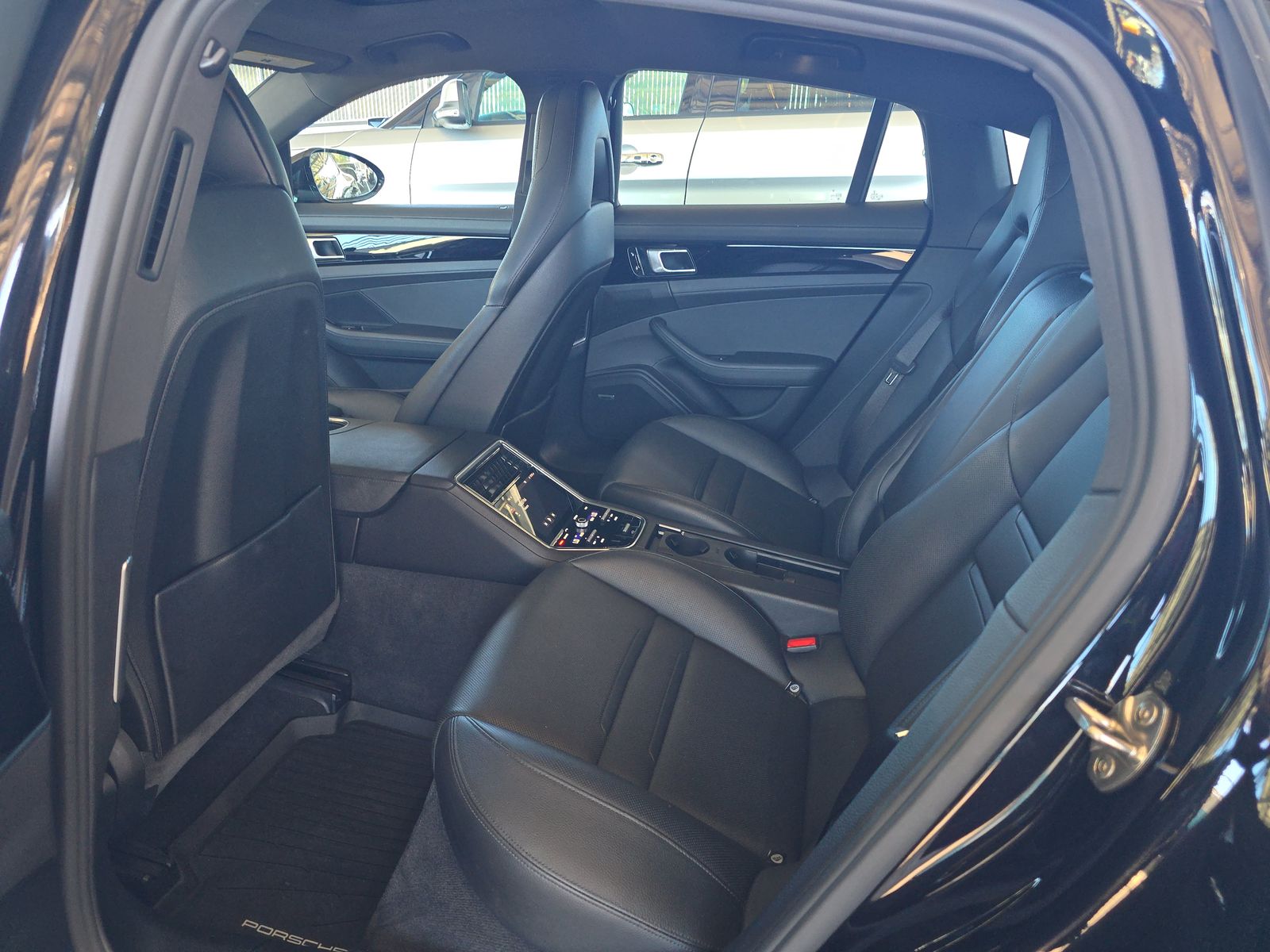 2018 Porsche Panamera E-Hybrid 4 AWD