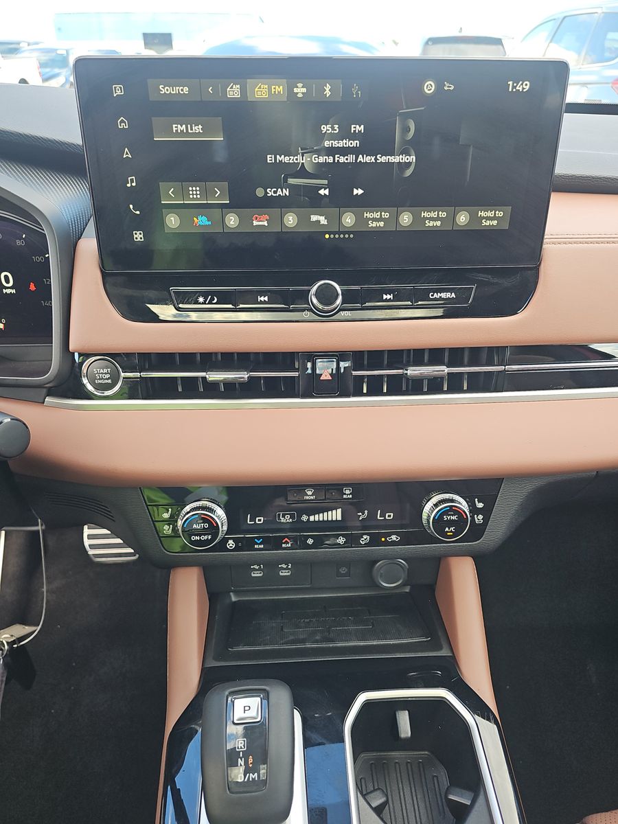 2025 Mitsubishi Outlander SEL FWD