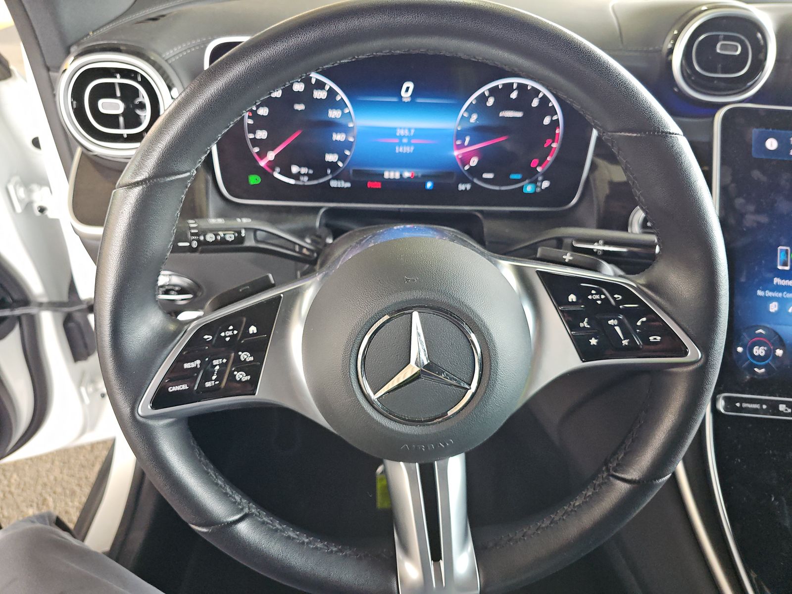 2024 Mercedes-Benz GLC GLC 300 AWD