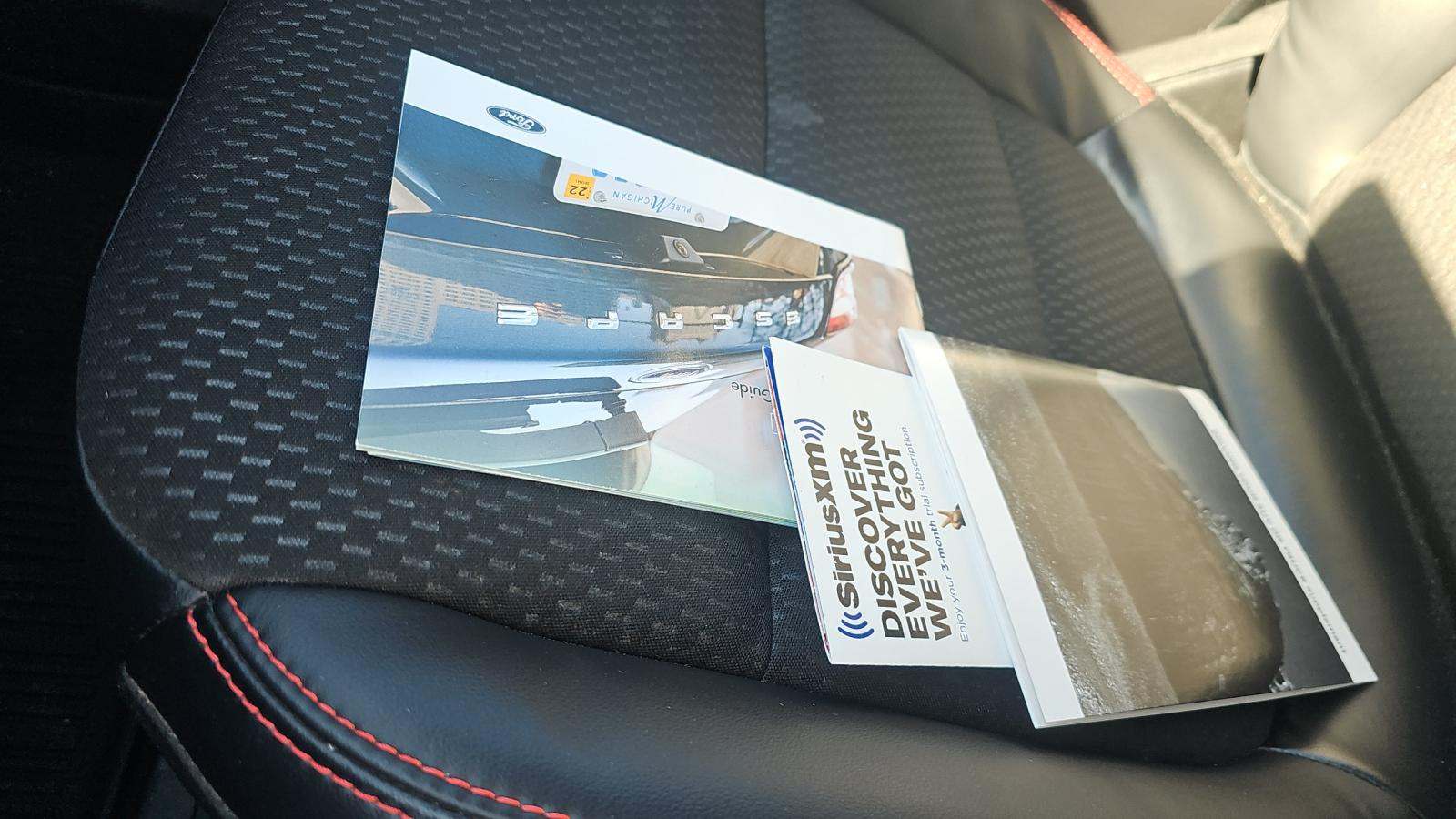 2023 Ford Escape ST-Line Select AWD