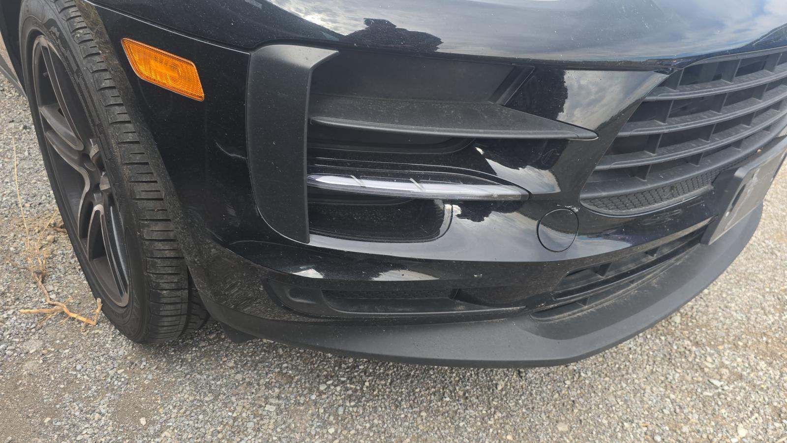 2021 Porsche Macan Base AWD