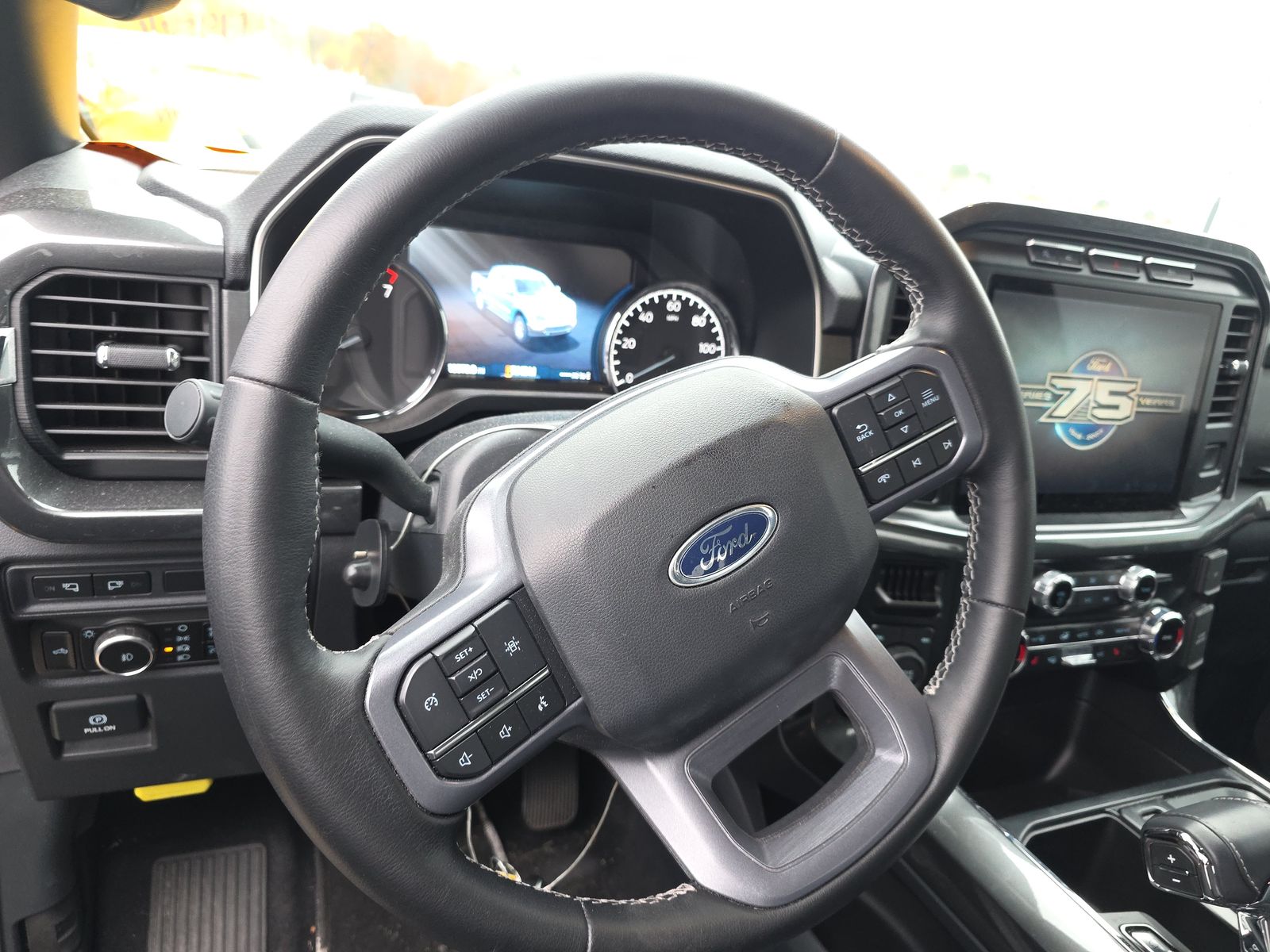 2023 Ford F-150 XLT AWD