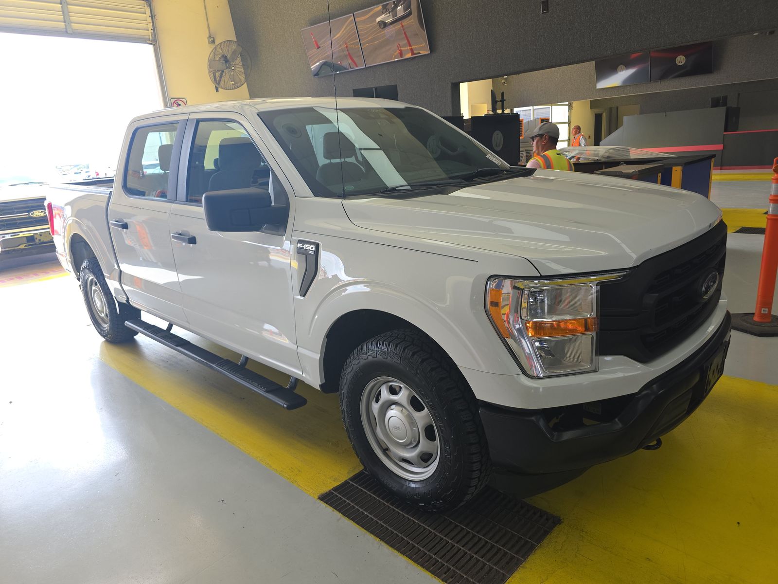 2021 Ford F-150 XL AWD